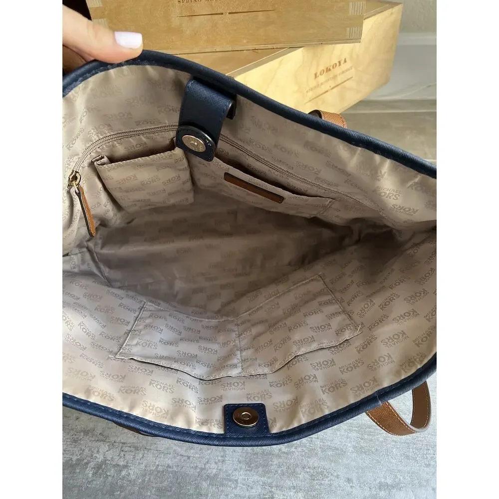 $298 MICHAEL KORS Shoulder Purse Bag Large Jet Travel Tote Stripe Classic Design - Picture 11 of 16